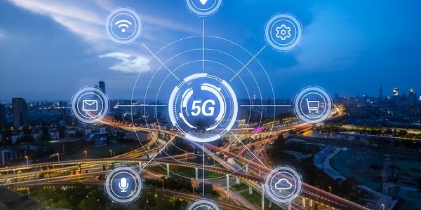 十二部門:深化基于5G的編隊(duì)行駛、遠(yuǎn)程駕駛等自駕應(yīng)用場(chǎng)景